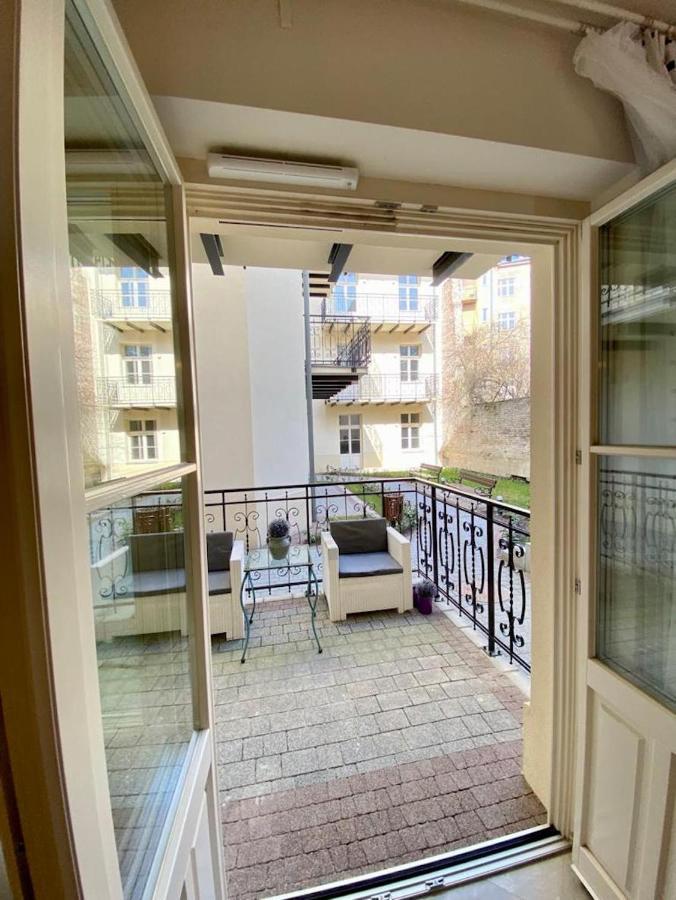 Luxury Panda Apartment In Old Town — Zdjęcia 3