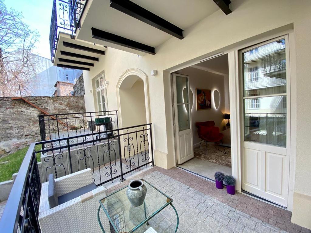 Luxury Panda Apartment In Old Town — Zdjęcia 2